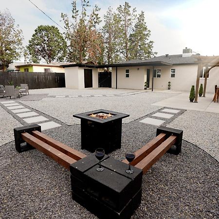 Centrally Located! Remodeled! Huge Backyard! The White House Albuquerque Exterior foto
